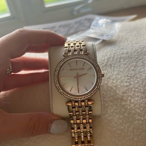 Like new Michael Kors rose gold watch